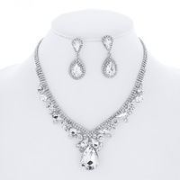 CRYSTAL TEARDROP CLUSTER ADJUSTABLE V-SHAPE BIB NECKLACE EARRING SET