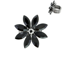 STONE FLOWER METAL STRETCH RING